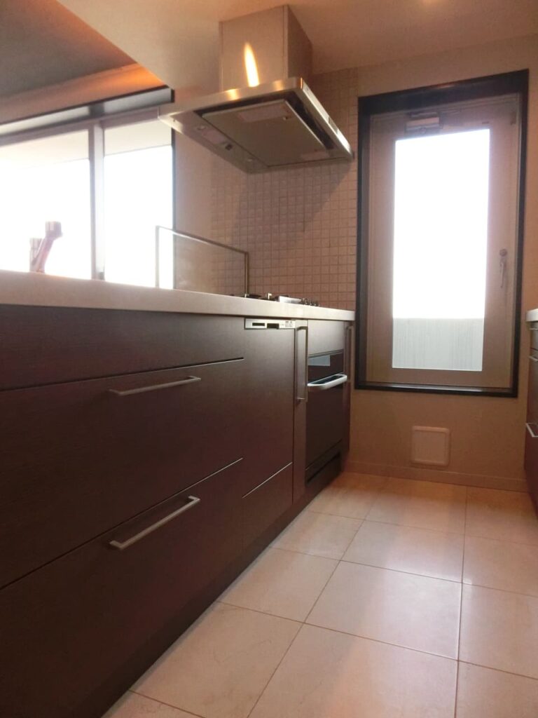 キッチン　レジディアタワー麻布十番